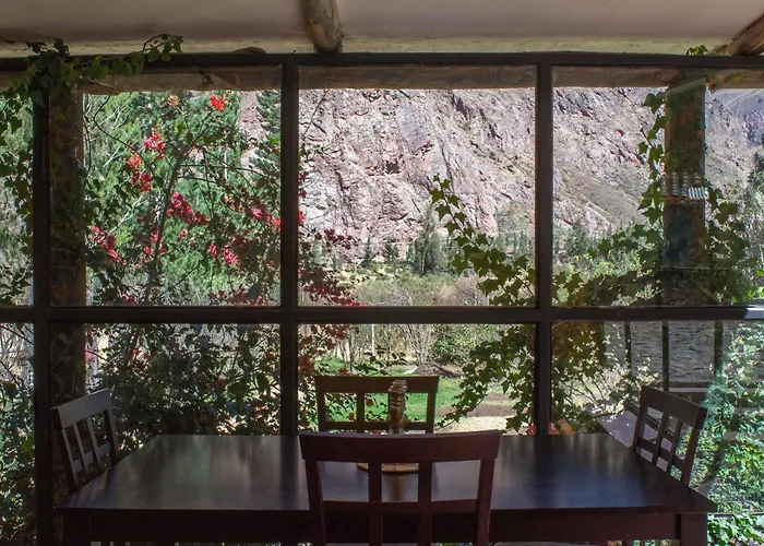 Casa De La Chola 2*
